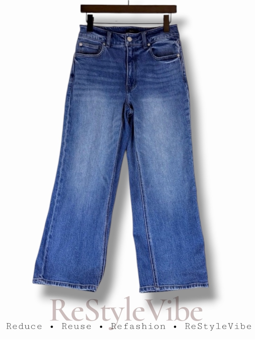 QUINCE Women’s Size 28 Denim Jeans High Rise Fit Wide Leg Style Stretch Cropped
